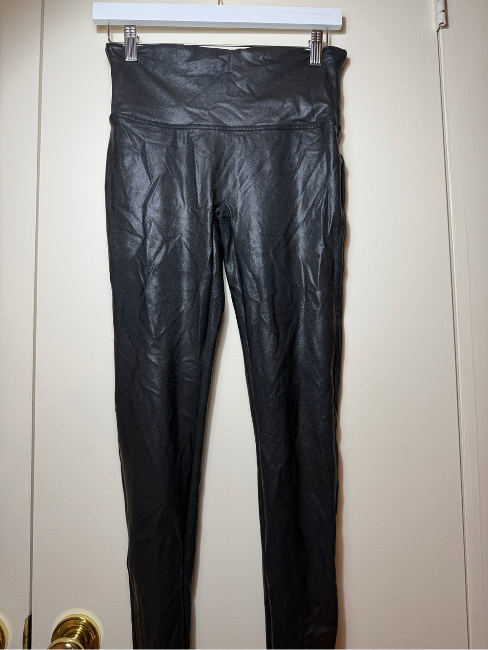 Spanx Black Faux Leather Ankle Length Leggings Size Large